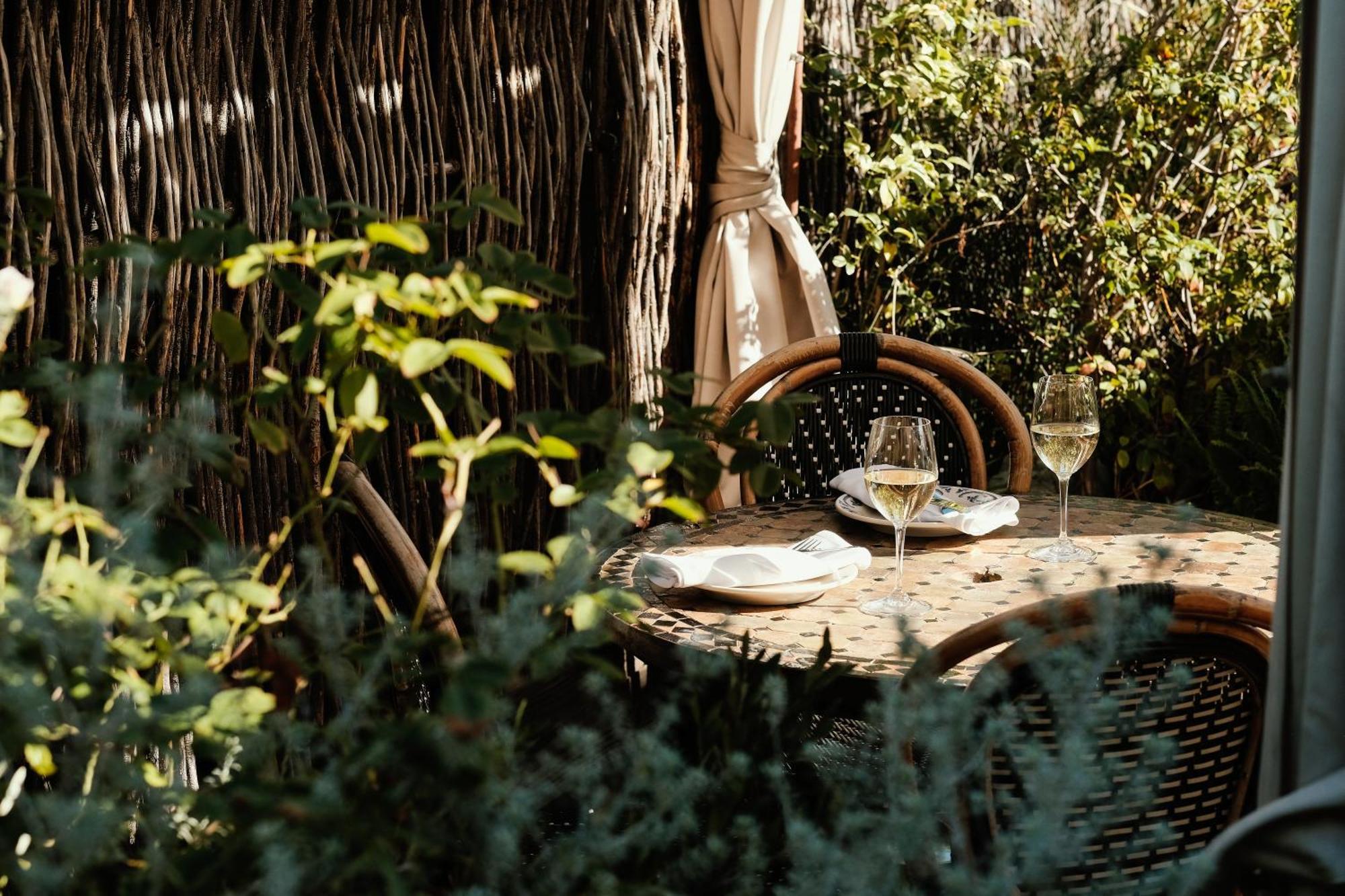 Petit Ermitage (Adults Only) Hotell Los Angeles Exteriör bild